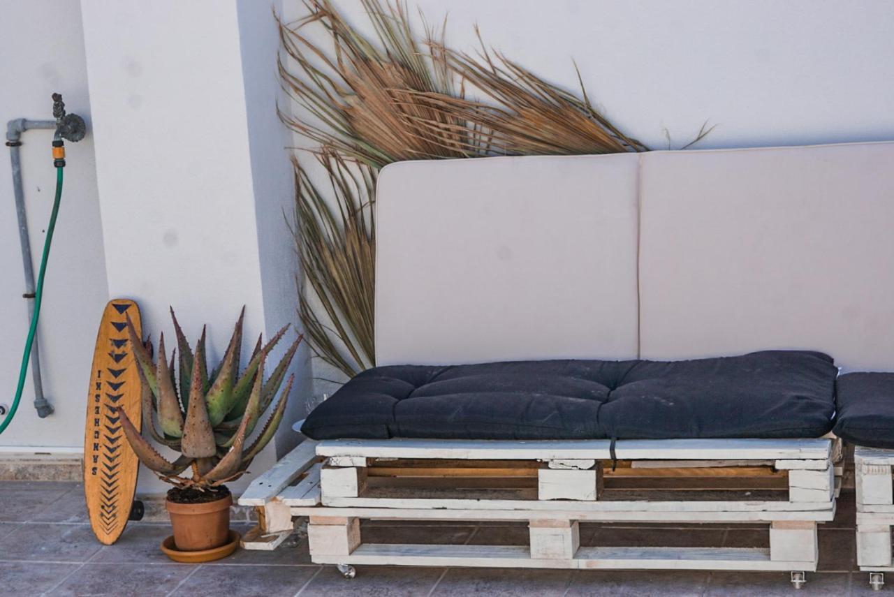 Oceanview Boutique House, 125 Sqm, Parking, Sunset Rooftop アデヘ エクステリア 写真
